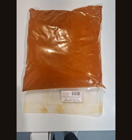 Sealed 1 kg bag of berbere pepper powder