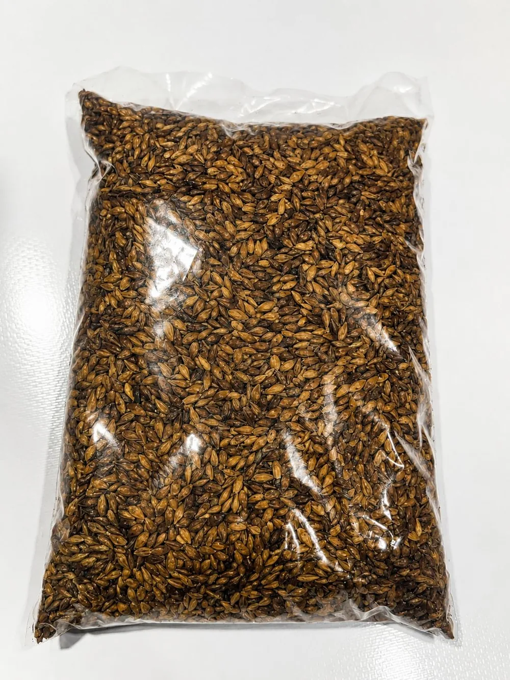 One kilogram bag of roasted barley kolo